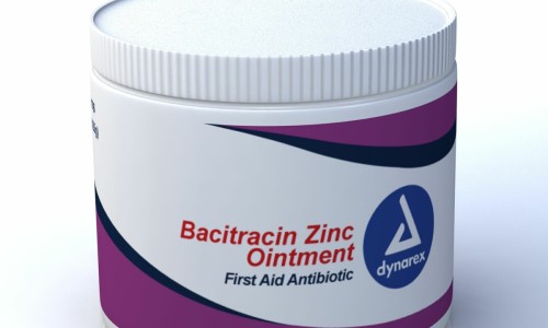 鼻子用药喷雾米白色是什么-点鼻子用药网- 鼻子用药怎么喷知识,分享鼻子用药后流出透明鼻涕